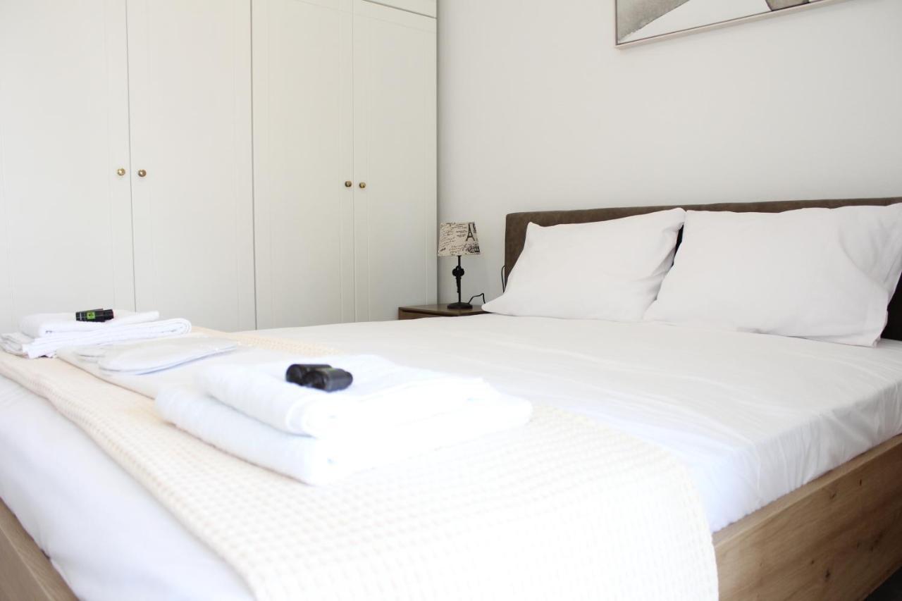 Side Beach Apartment Kavala Extérieur photo